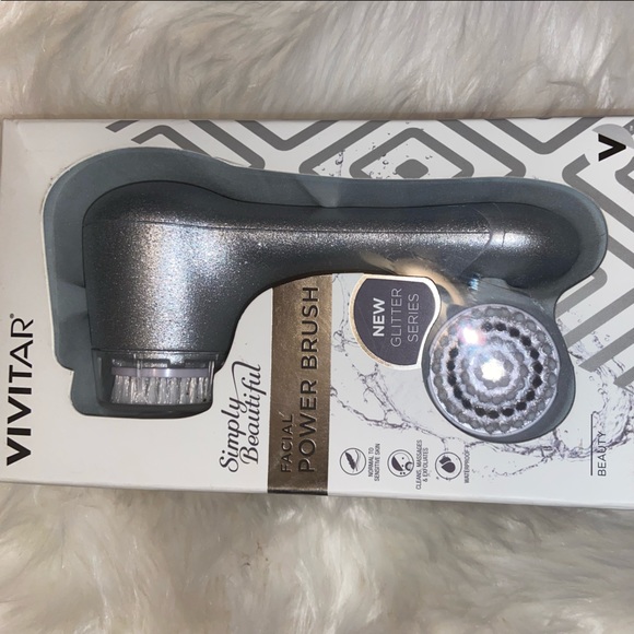 Facial Cleansing Power Brush - Picture 3 of 3